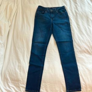 Levi’s High Rise Skinny Jean